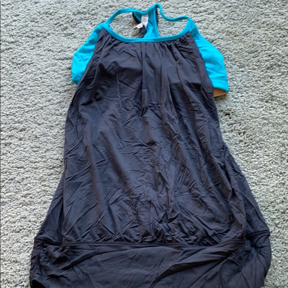 Lululemon tank with bra